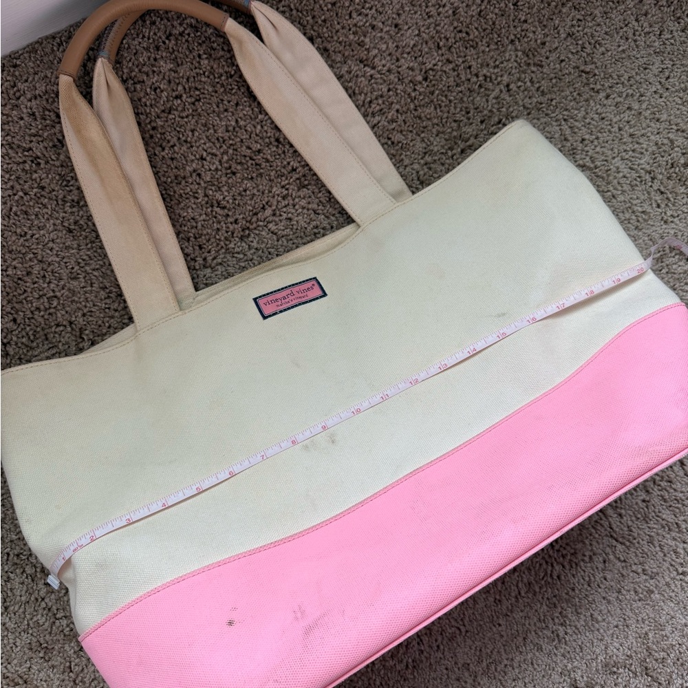 Vineyard Vines Cream and Pink Tote - Picture 2 of 5